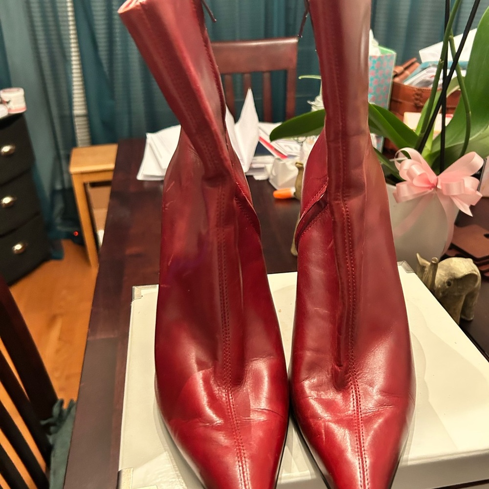 Elegant Red Leather Women's Boots